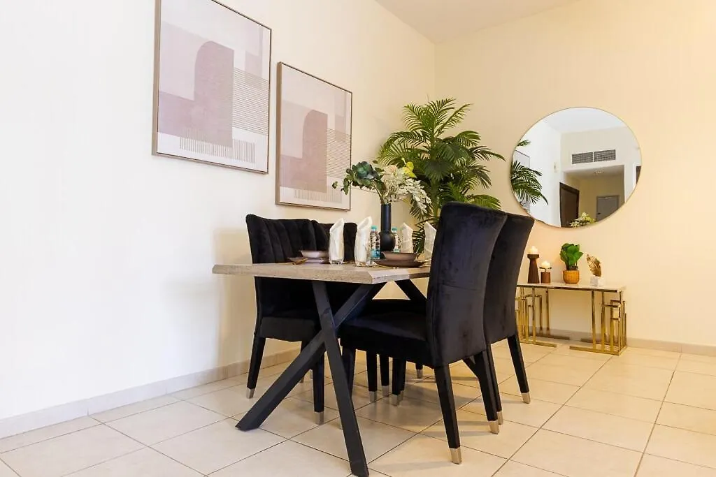 Centrally Located In Business Bay - Huge 1 Bedroom Hall In Executive Towers Dubai 0*,  United Arab Emirates