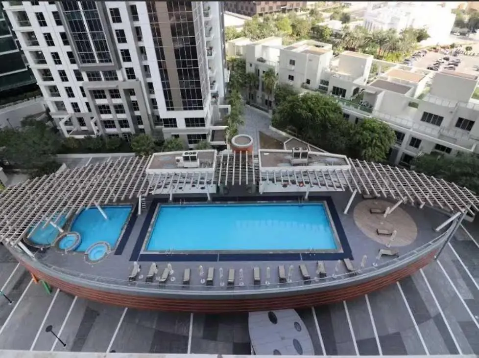 Centrally Located In Business Bay - Huge 1 Bedroom Hall In Executive Towers Dubai Apartment