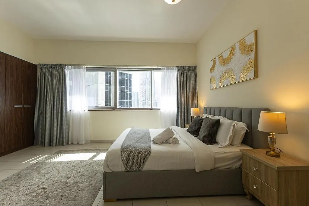 Centrally Located In Business Bay - Huge 1 Bedroom Hall In Executive Towers Dubaj Spojené arabské emiráty